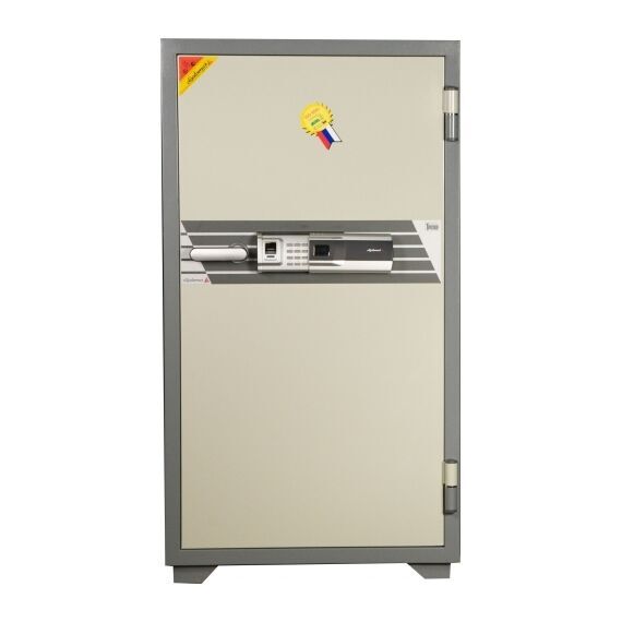 Огнестойкий сейф Diplomat MO110FE